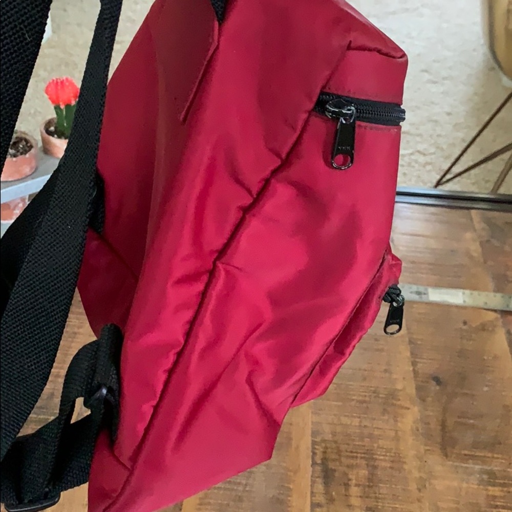 Mini Kate Spade backpack 🎒 - Picture 4 of 8